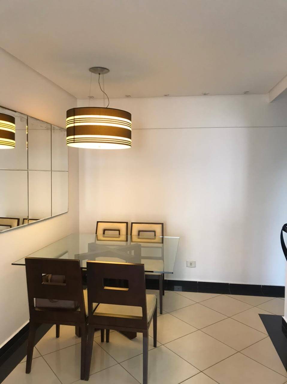 #411 - Apartamento para Venda em Santos - SP