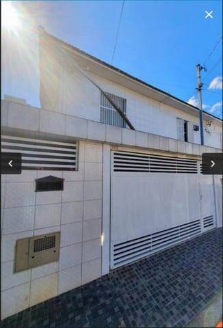 #639 - Casa para Venda em Santos - SP