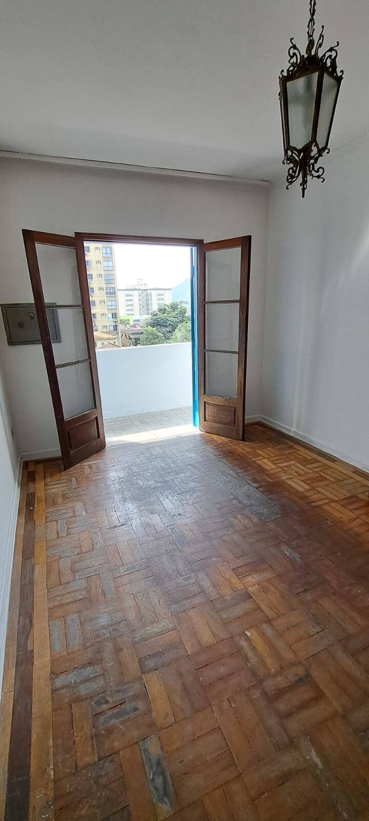 #658 - Apartamento para Venda em São Vicente - SP