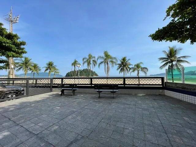 #731 - Apartamento para Venda em Santos - SP