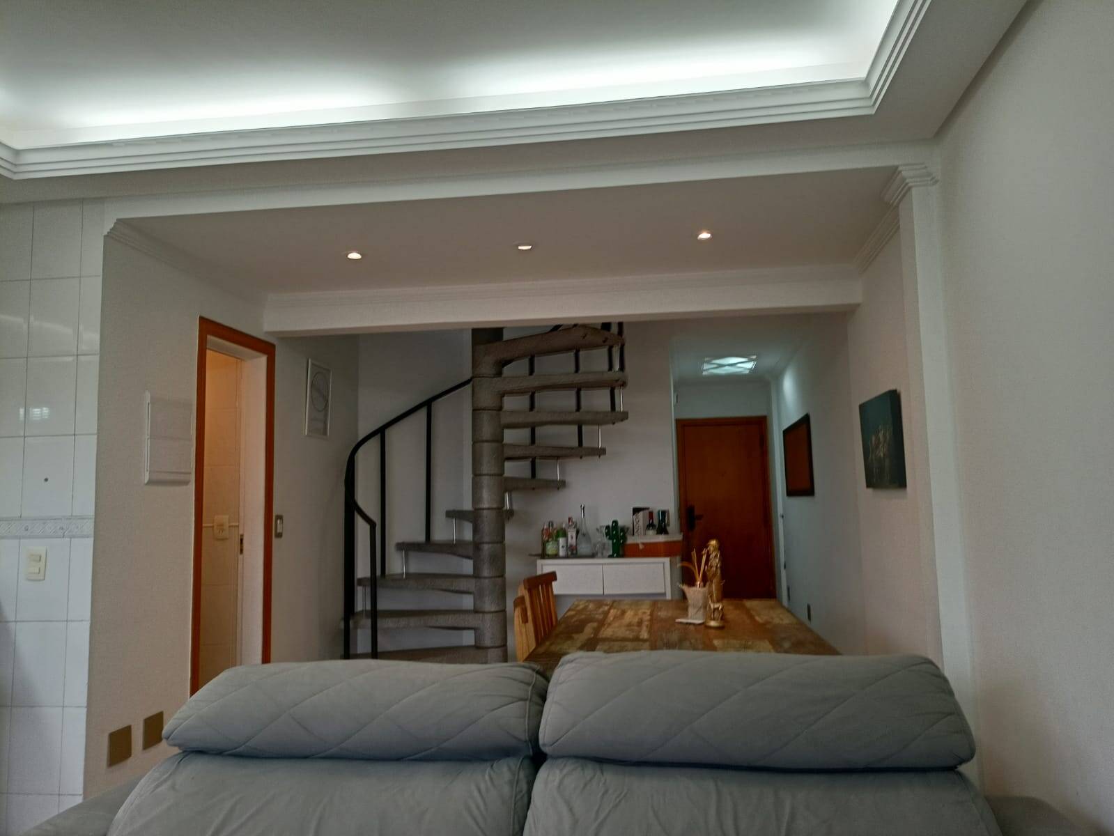 #595 - Apartamento para Venda em Santos - SP