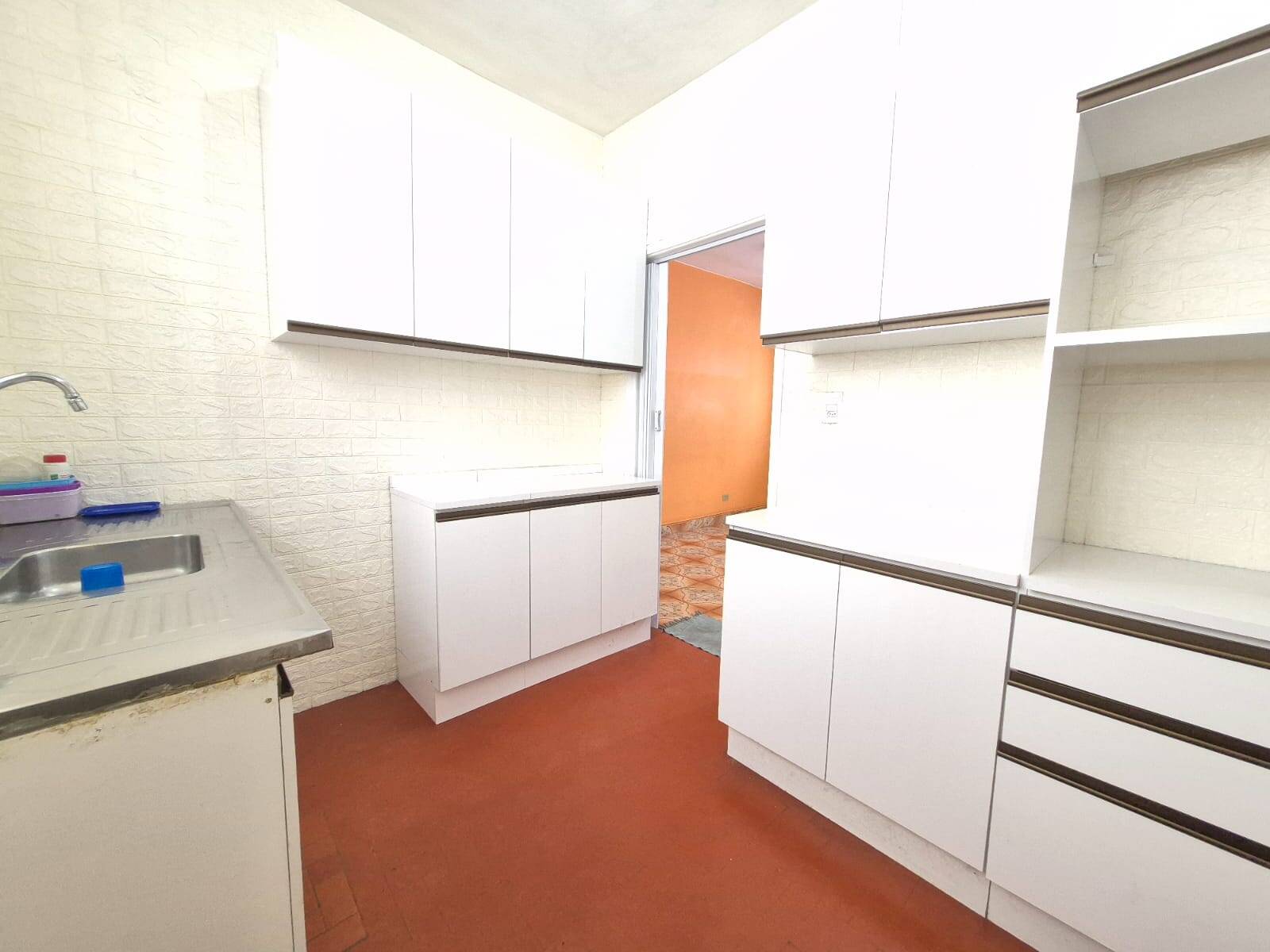 #835 - Apartamento para Venda em São Vicente - SP