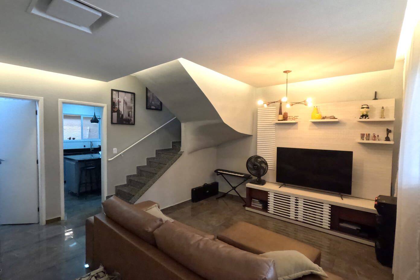 #858 - Casa para Venda em Santos - SP