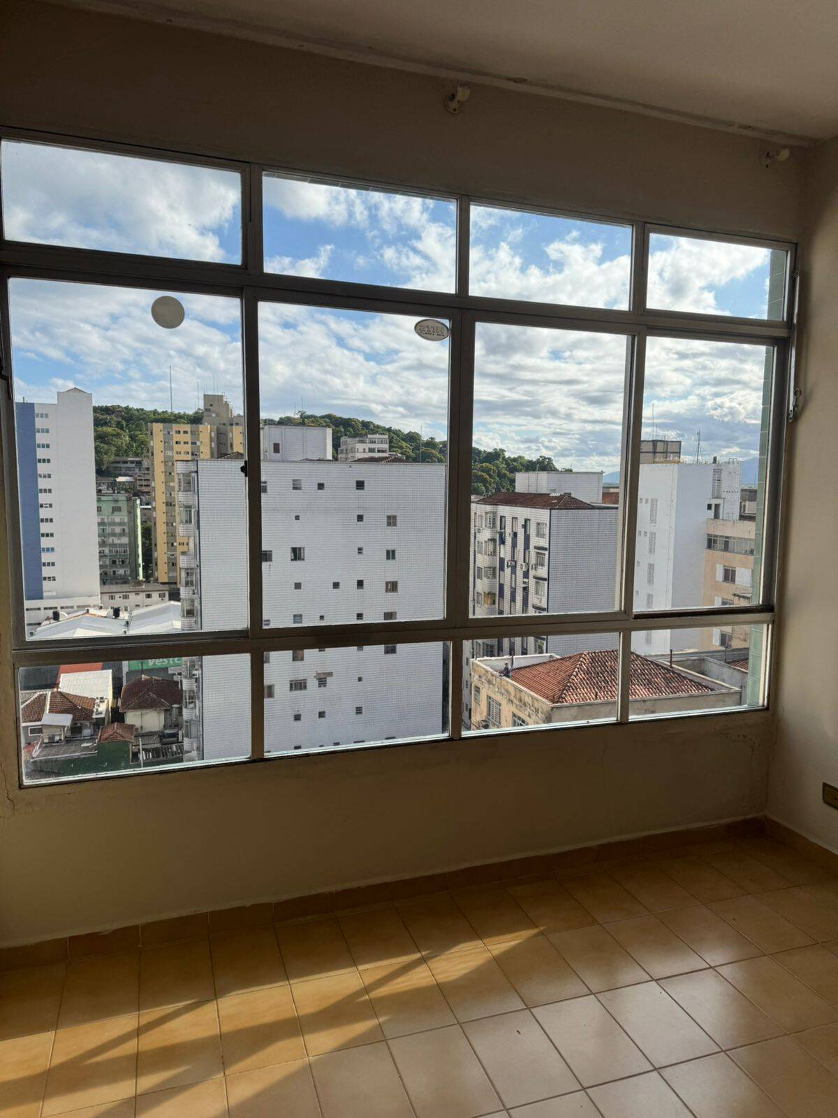 #906 - Apartamento para Venda em São Vicente - SP