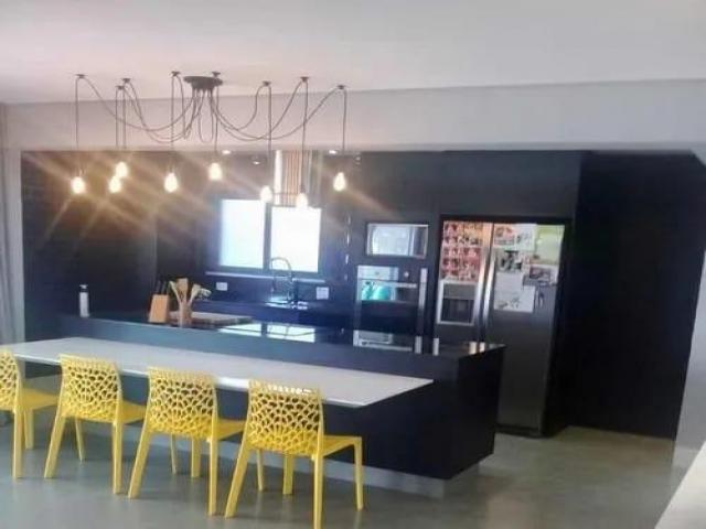 #157 - Apartamento para Venda em Santos - SP