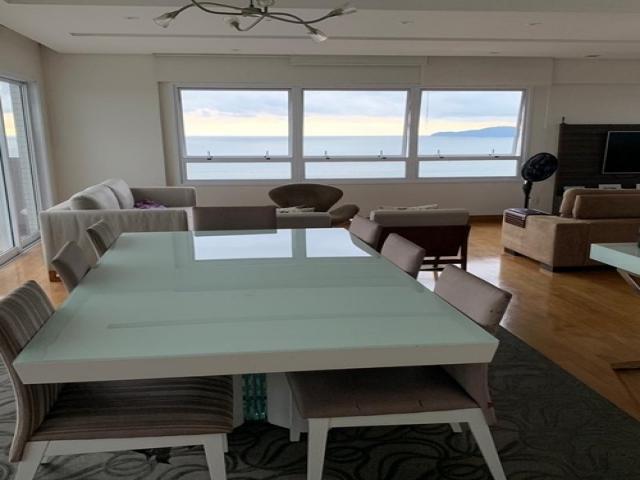 #198 - Apartamento para Venda em Santos - SP