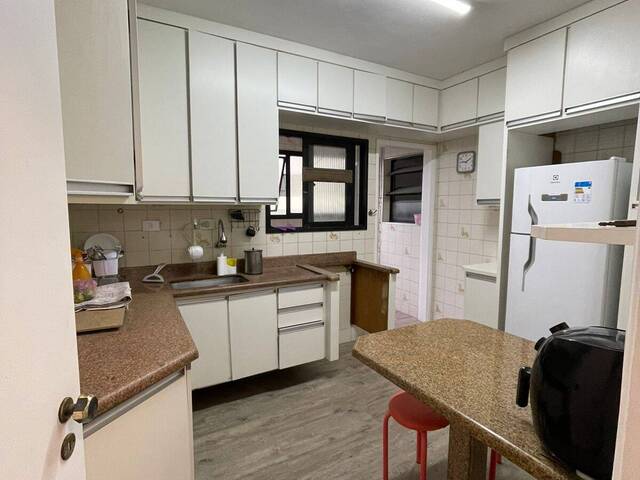 Apartamento para Venda em Santos - 4