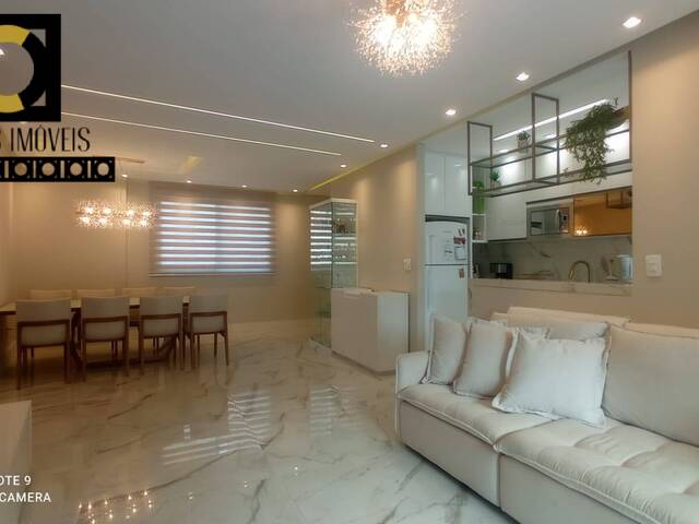 #633 - Apartamento para Venda em Santos - SP