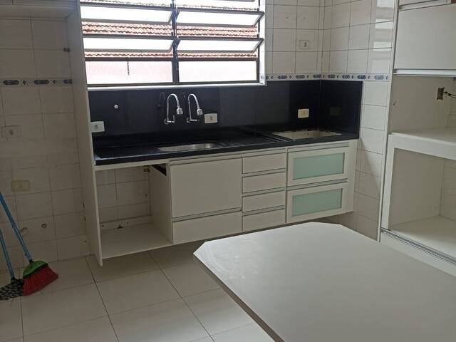#671 - Apartamento para Venda em Santos - SP