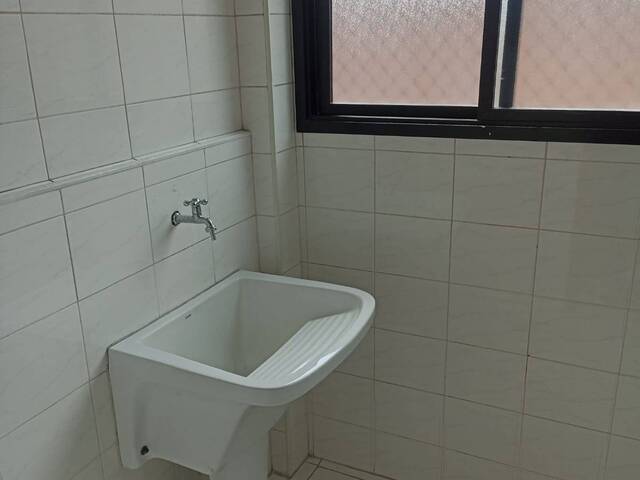 #671 - Apartamento para Venda em Santos - SP