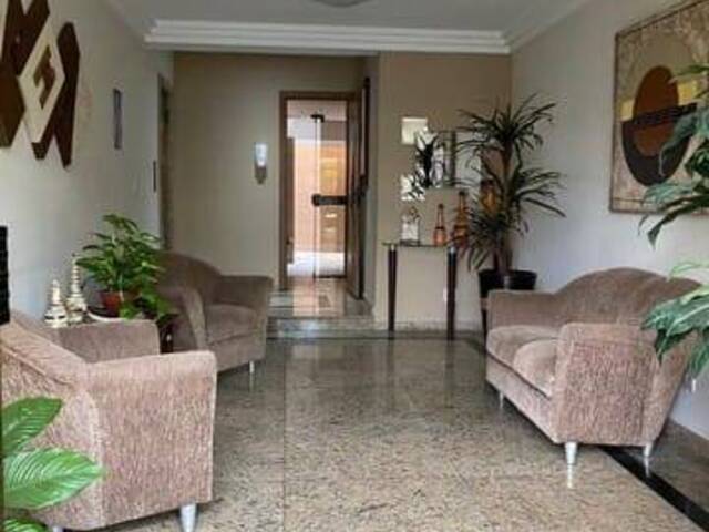 #675 - Apartamento para Venda em Santos - SP