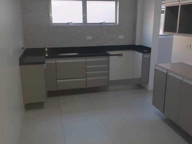 Apartamento para Venda em Santos - 4