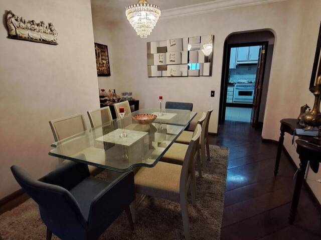 #696 - Apartamento para Venda em Santos - SP