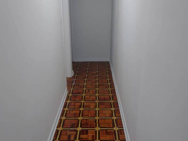 #715 - Apartamento para Venda em Santos - SP