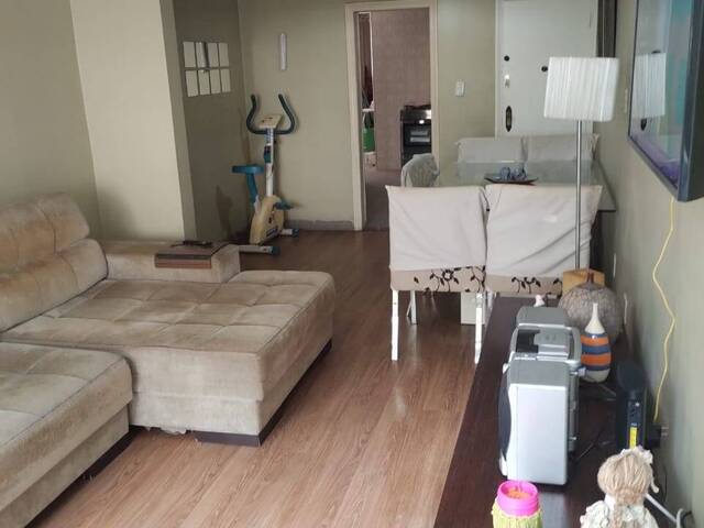 #746 - Apartamento para Venda em Santos - SP