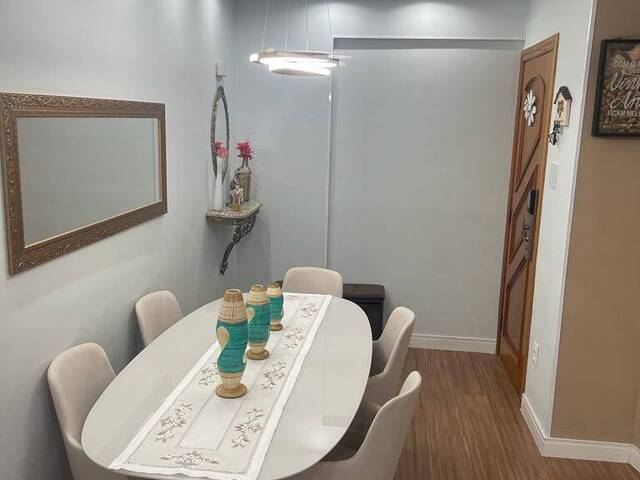 #762 - Apartamento para Venda em Santos - SP