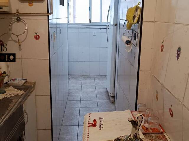 #765 - Apartamento para Venda em Santos - SP