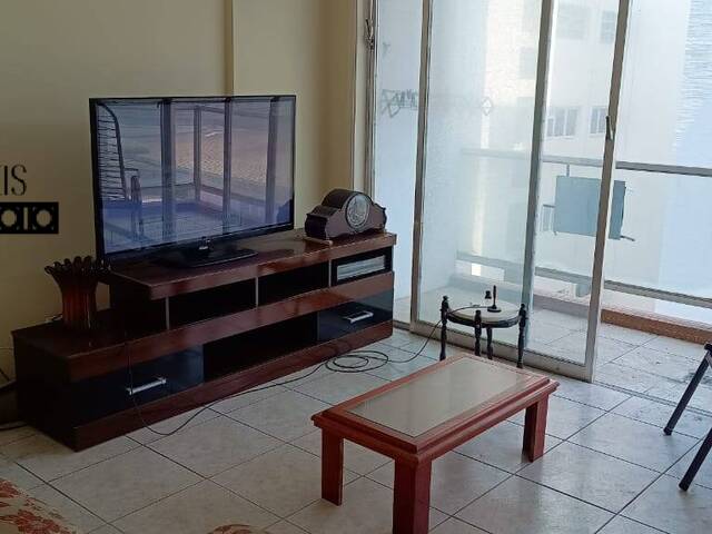 #765 - Apartamento para Venda em Santos - SP