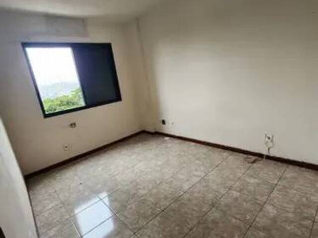 Apartamento para Venda em Santos - 4
