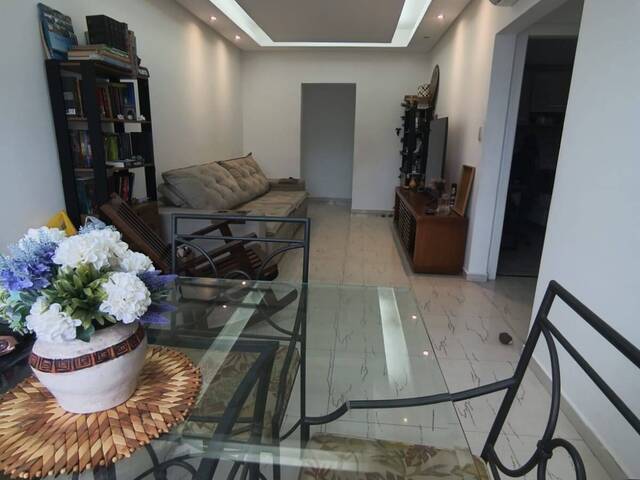 #785 - Apartamento para Venda em Santos - SP