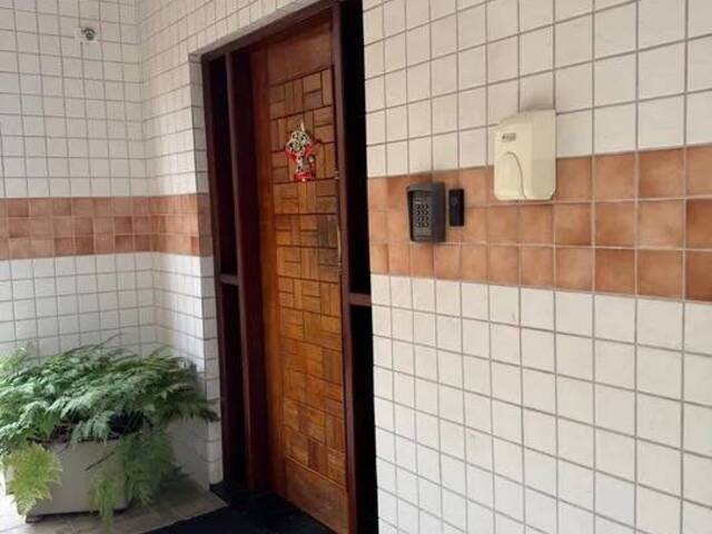#818 - Apartamento para Venda em Santos - SP