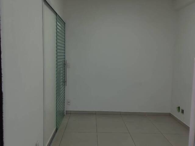 #850 - Sala para Venda em Santos - SP