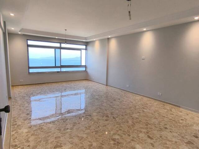 Apartamento para Venda em Santos - 4