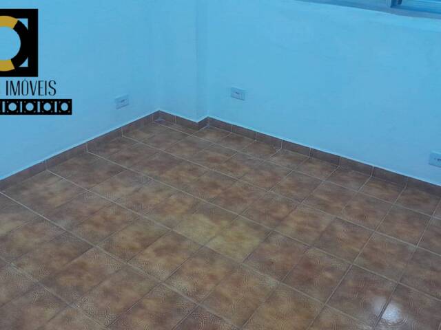 #878 - Apartamento para Venda em São Vicente - SP - 2