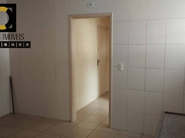 #888 - Apartamento para Venda em São Vicente - SP - 3