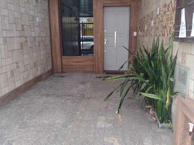 #891 - Casa para Venda em Santos - SP - 2