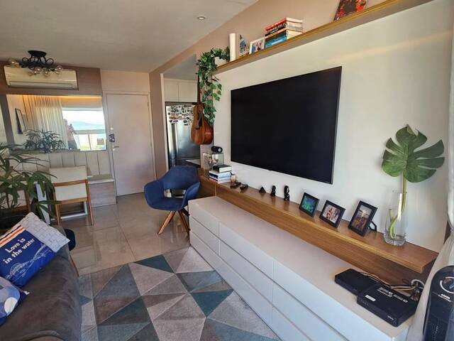 #901 - Apartamento para Venda em São Vicente - SP