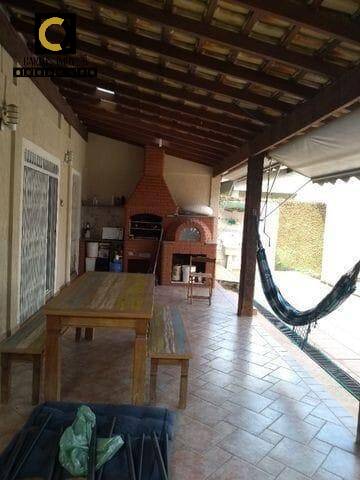 Casa, 4 quartos, 260 m² - Foto 13