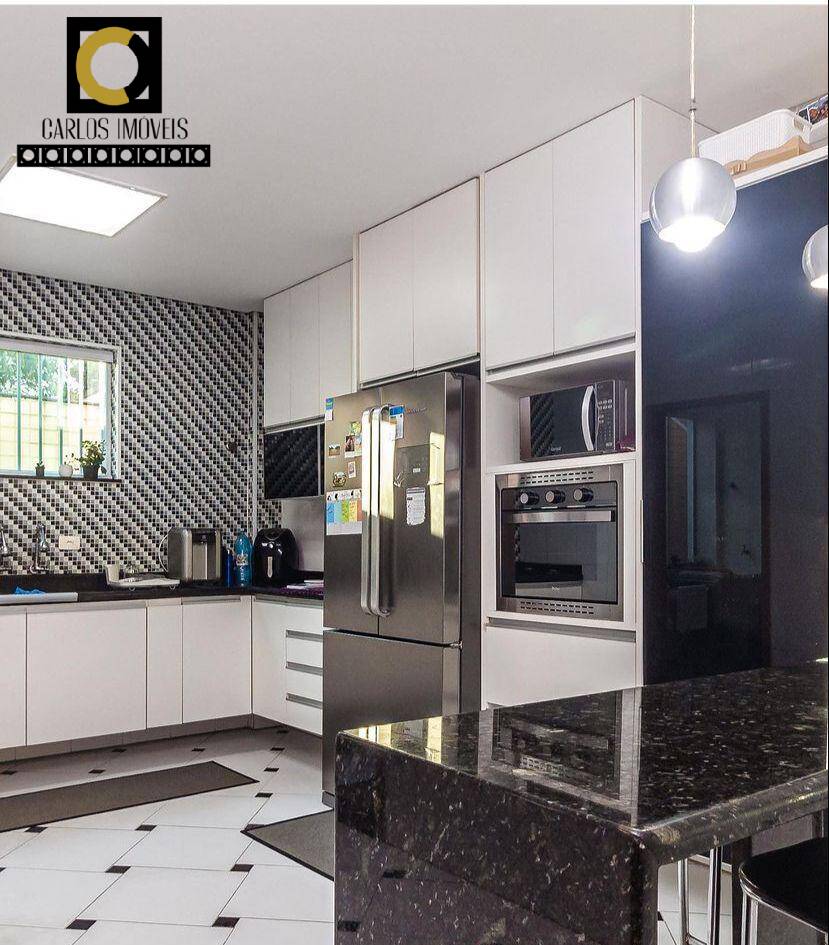 Casa, 3 quartos, 223 m² - Foto 15