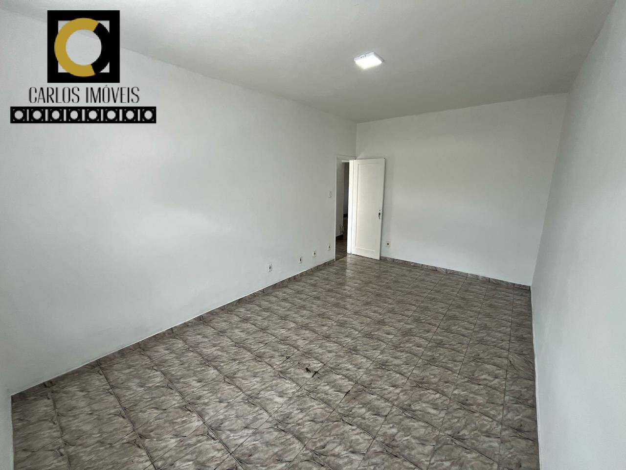 Apartamento à venda com 3 quartos, 87m² - Foto 7