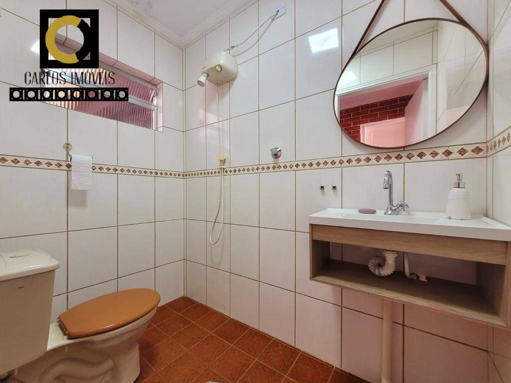 Casa, 3 quartos, 240 m² - Foto 13