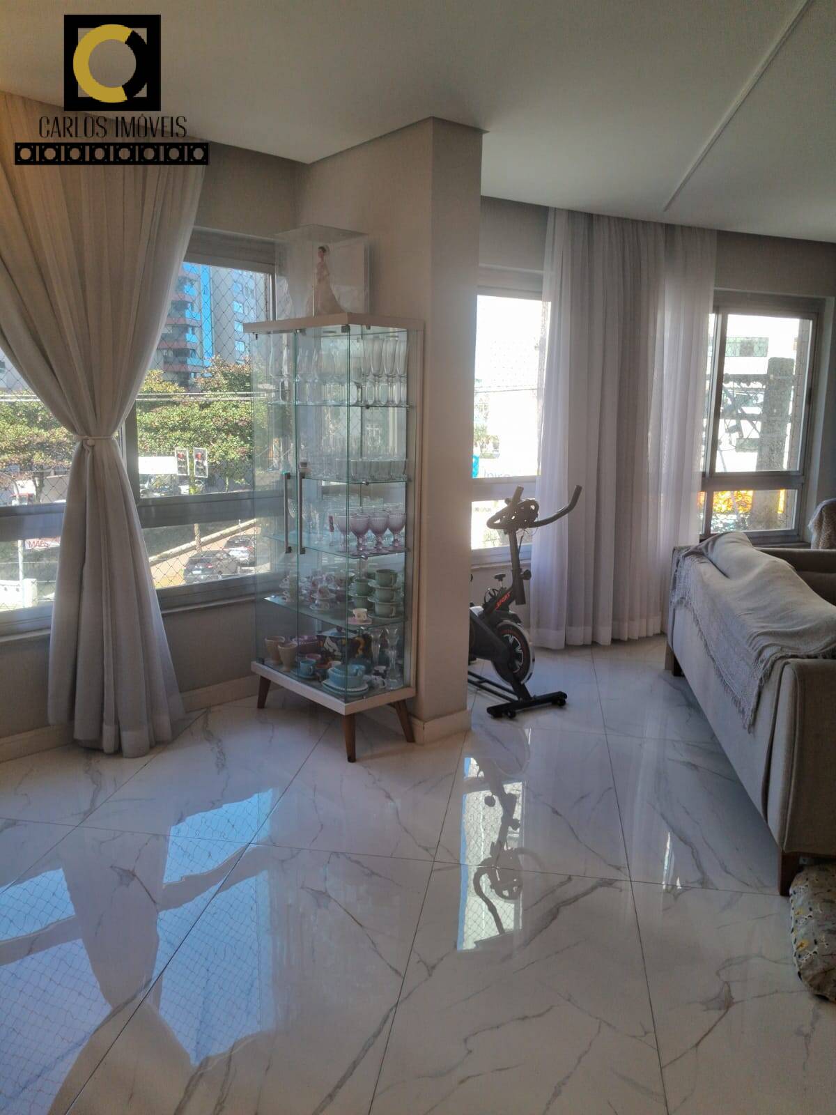 Apartamento, 3 quartos, 164 m² - Foto 2